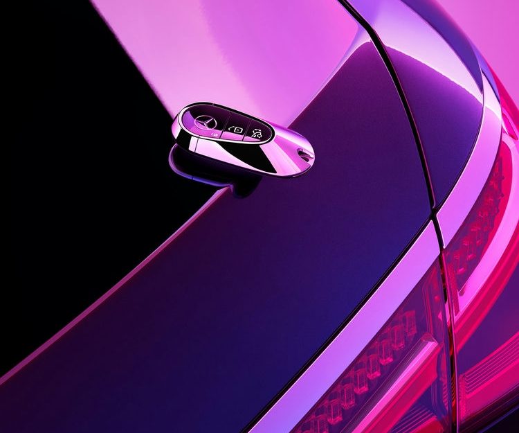 The Key of the Mercedes EQS shot at the Halostage by Amos Fricke with Adrian Weber.